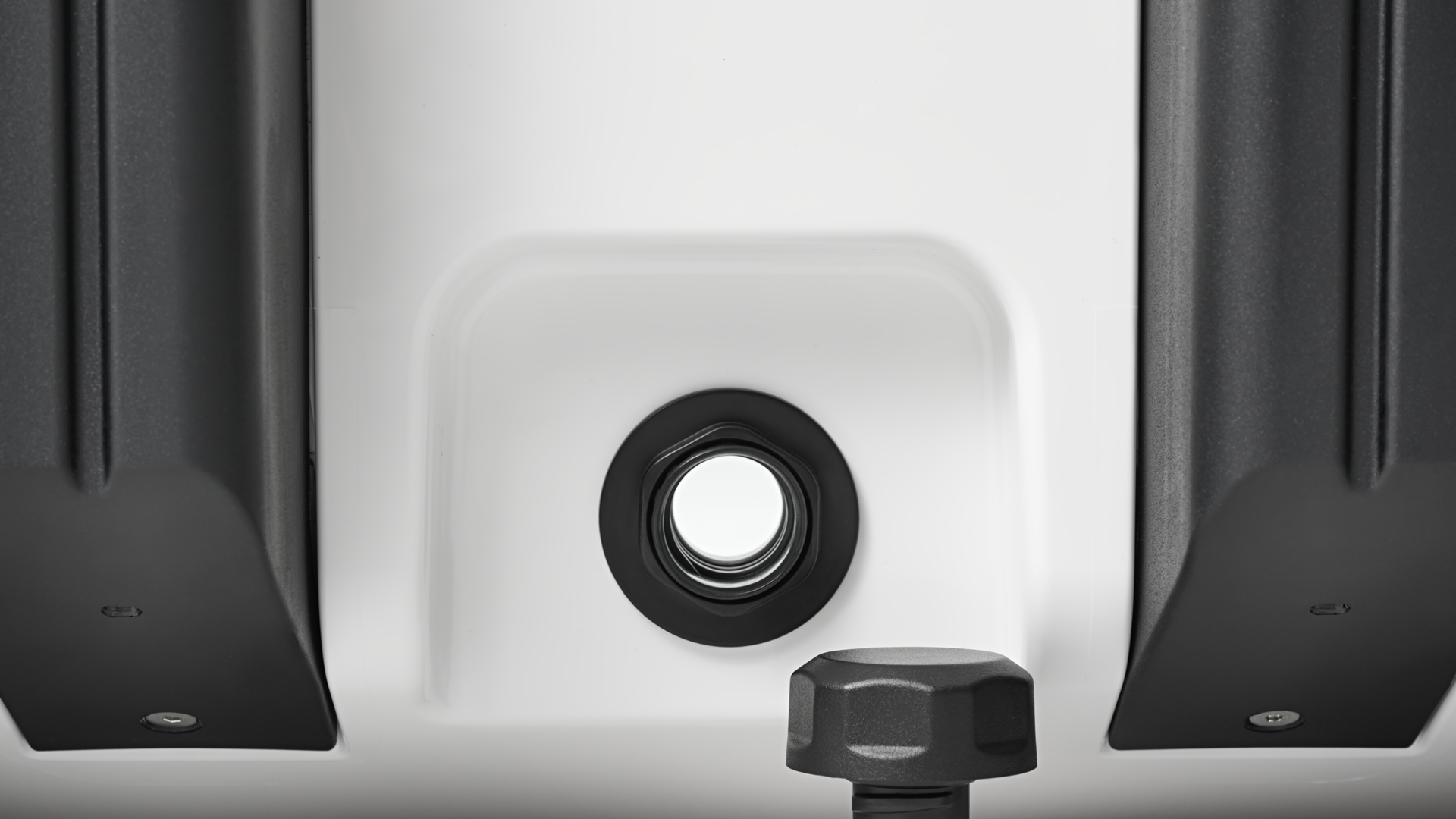Roadie Cooler BestDam™ Drain Plug