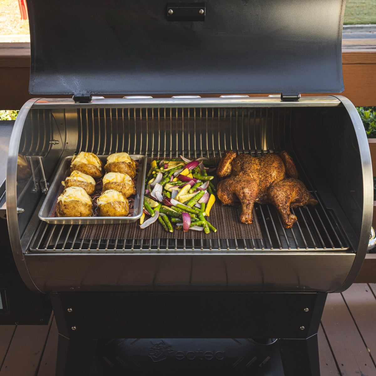 Deck Boss 590 Pellet Grill