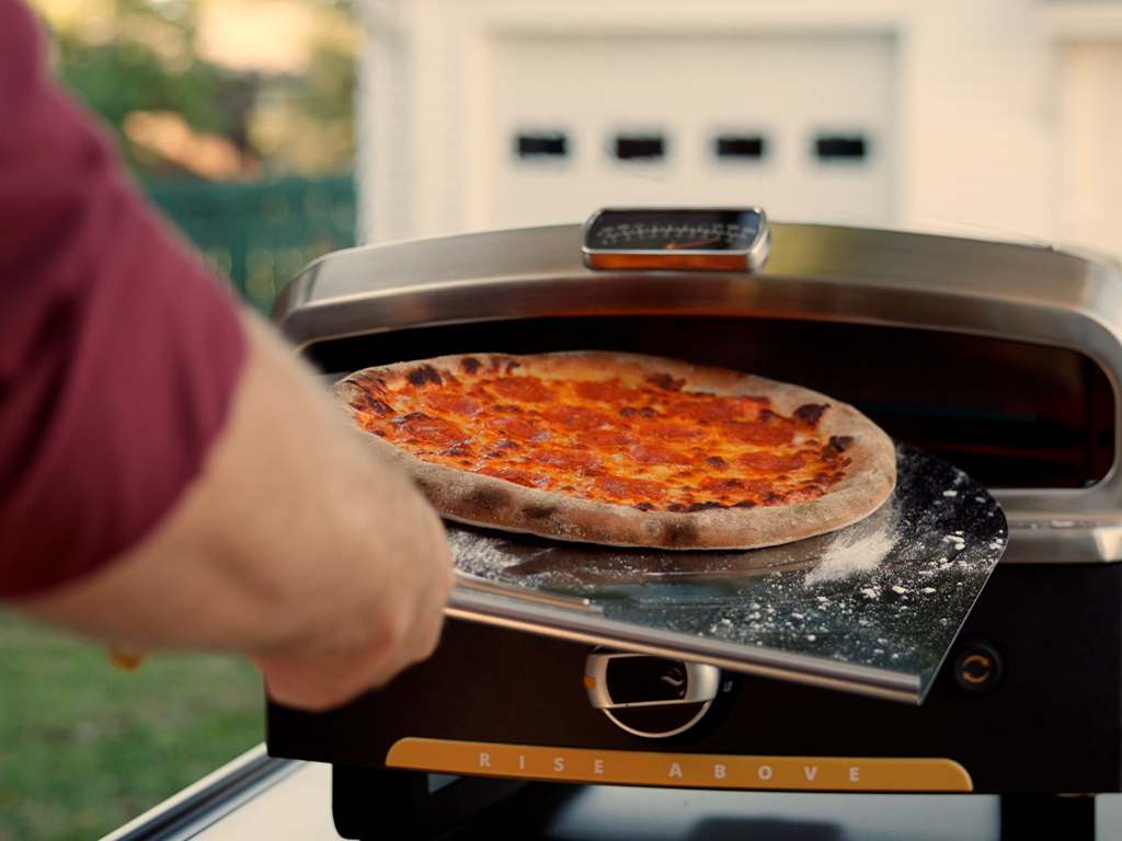 Versa 16 Pizza Oven w/ Rotating Stone