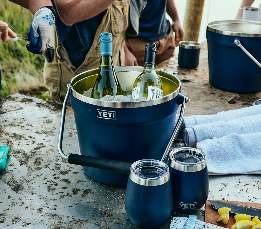Beverage Bucket w/ Lid - Navy