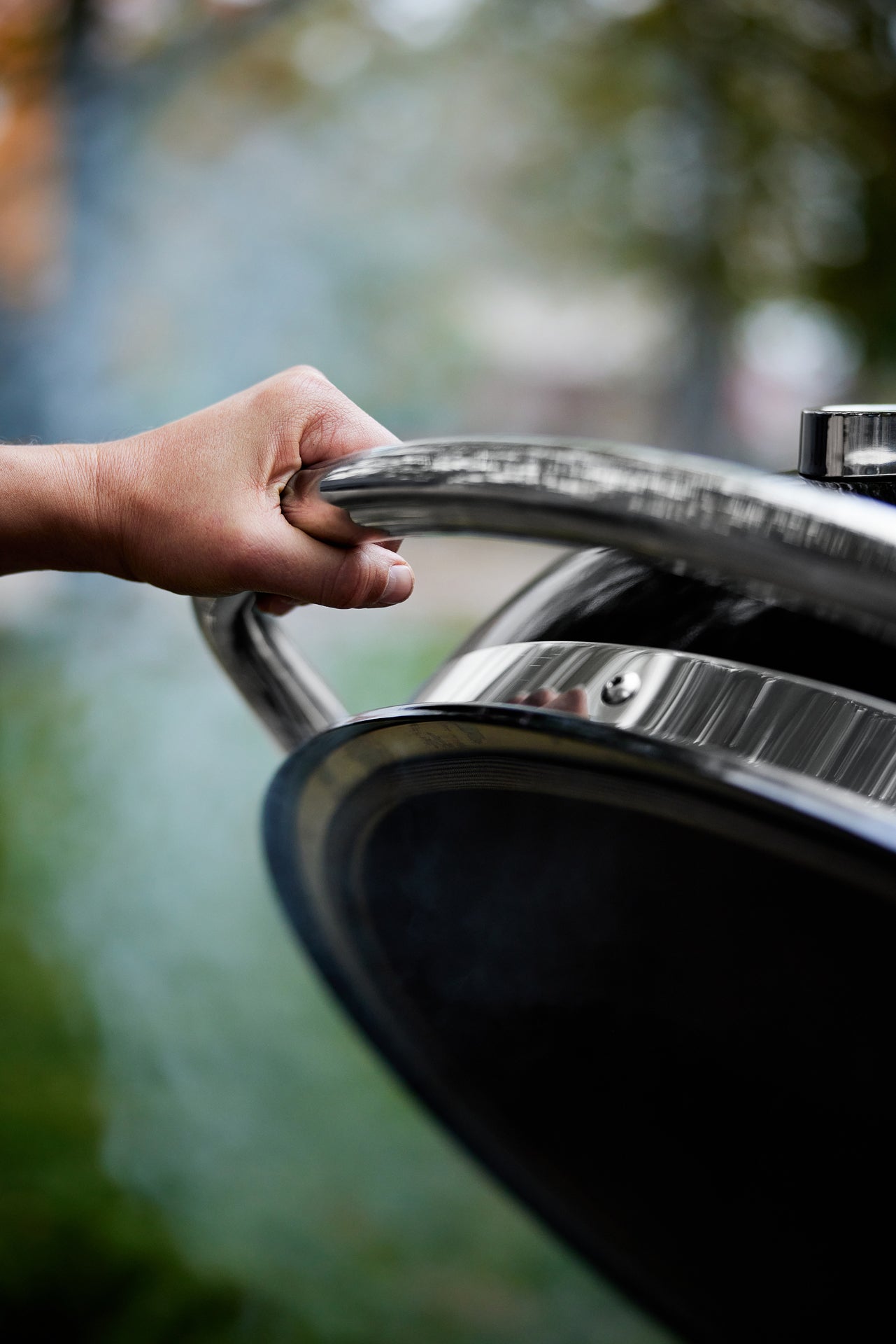 Summit Kamado E6 Grill