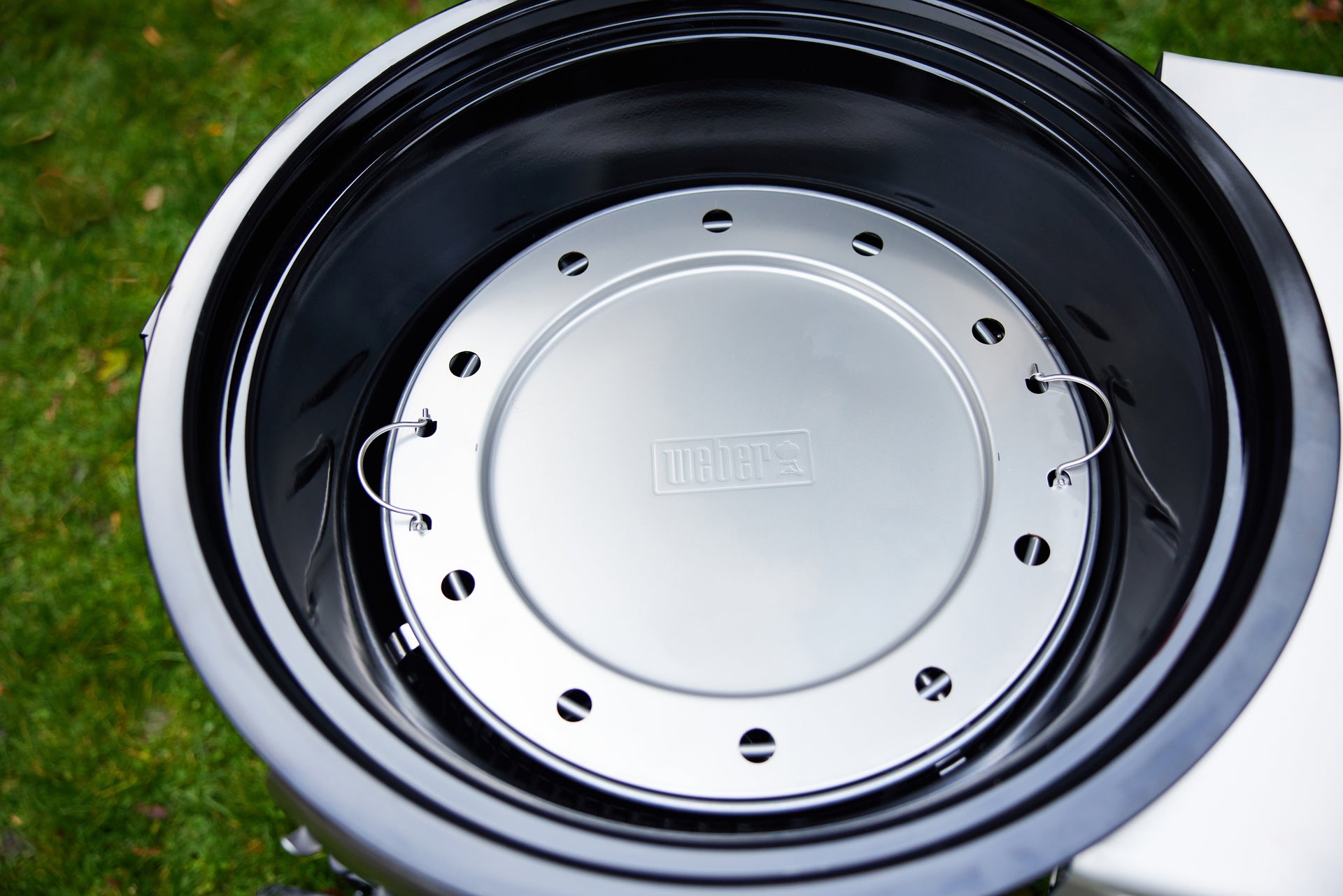 Summit Kamado E6 Grill