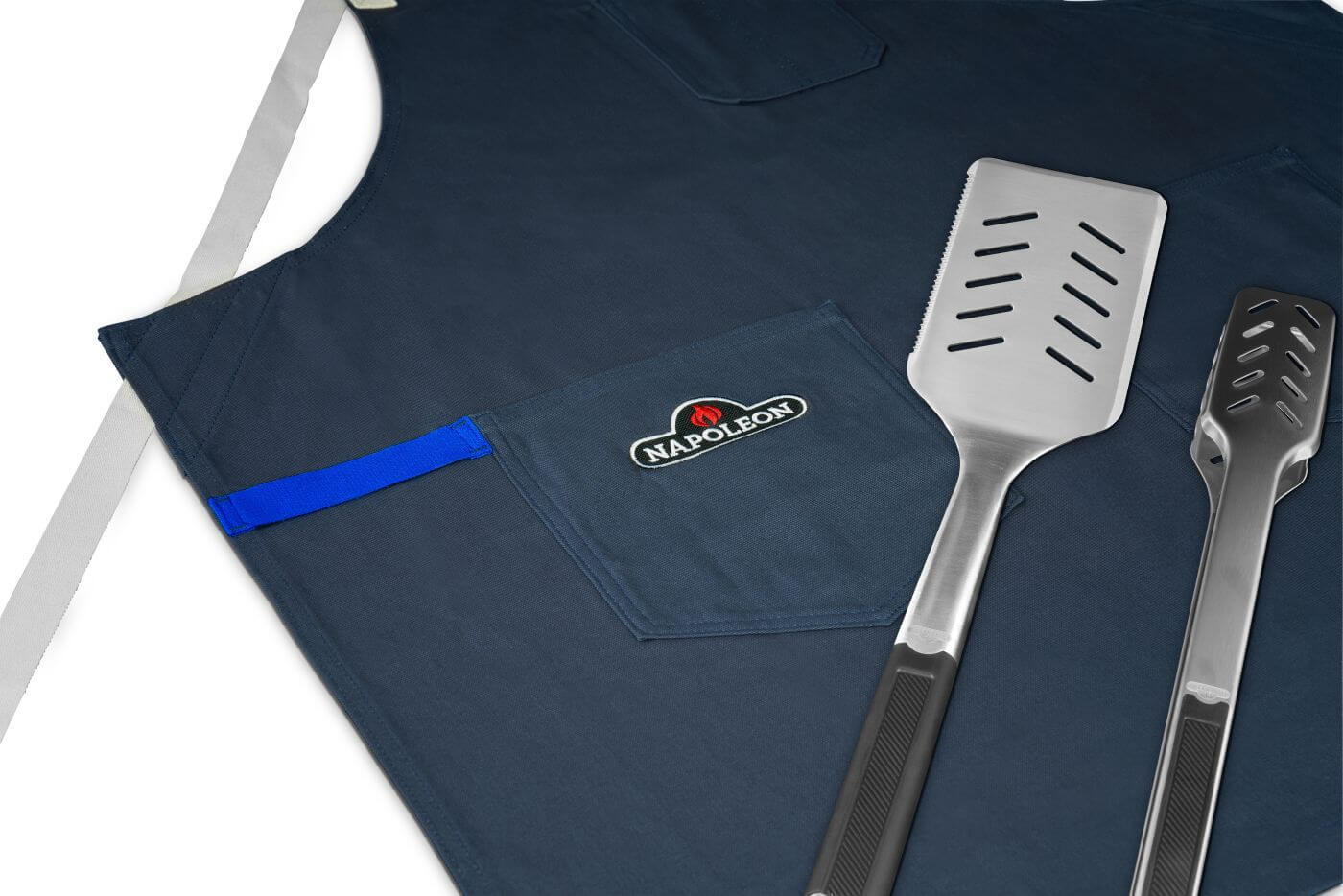 50th Anniversary Edition Prestige® 500 with Grill Cover, Apron & Tool Set