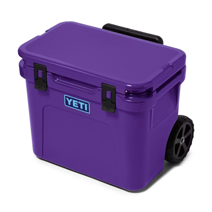 Roadie 32 Wheeled Cooler - Pace Purple/Blue