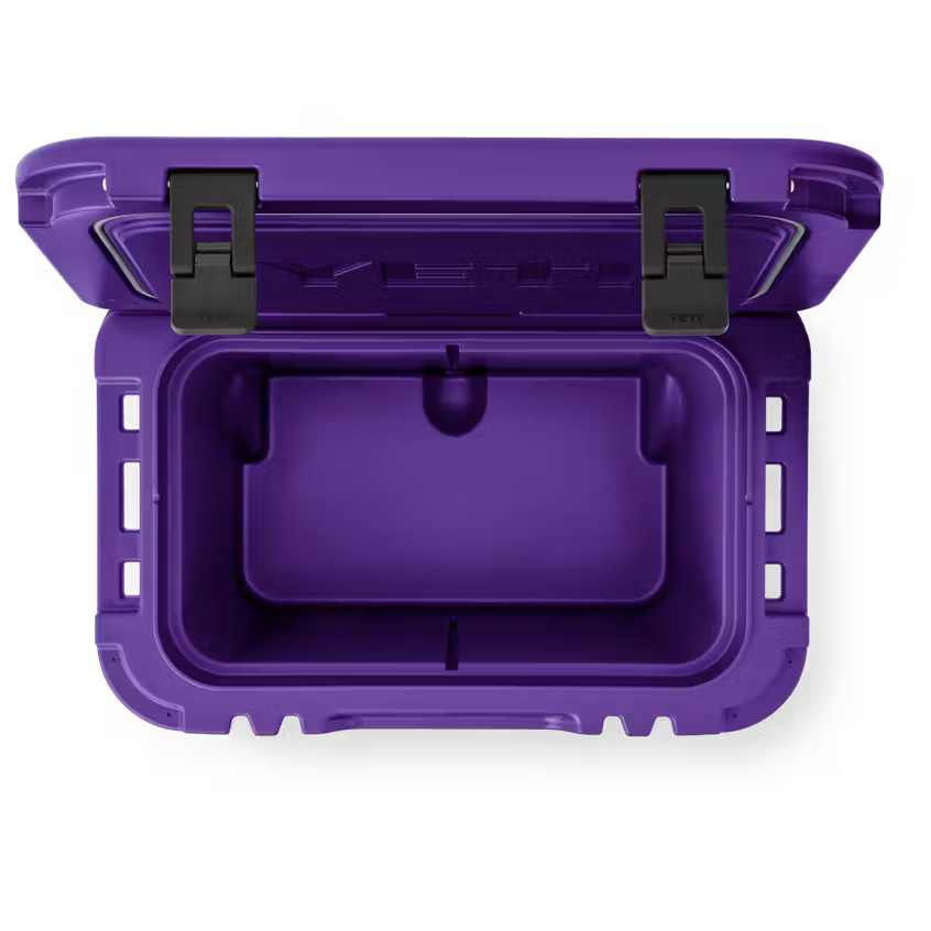 Roadie 32 Wheeled Cooler - Pace Purple/Blue