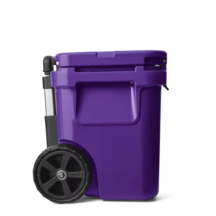 Roadie 32 Wheeled Cooler - Pace Purple/Blue