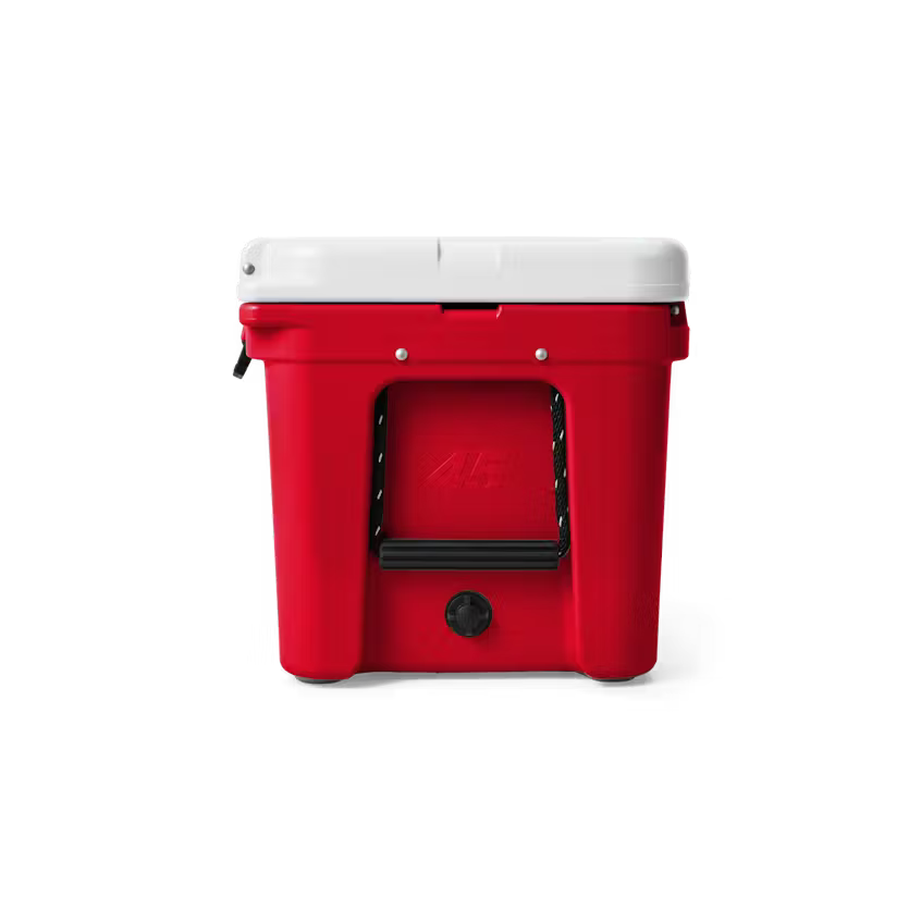 Tundra 45 - True North Red/White Badge