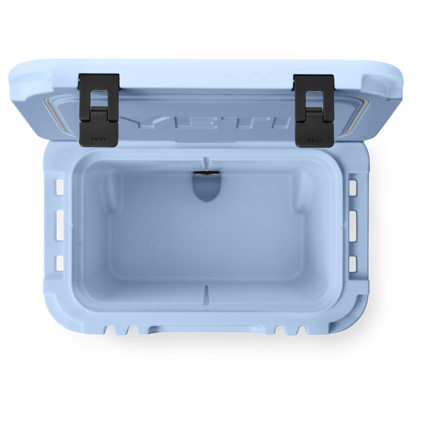 Roadie 32 Wheeled Cooler - Big Sky Blue